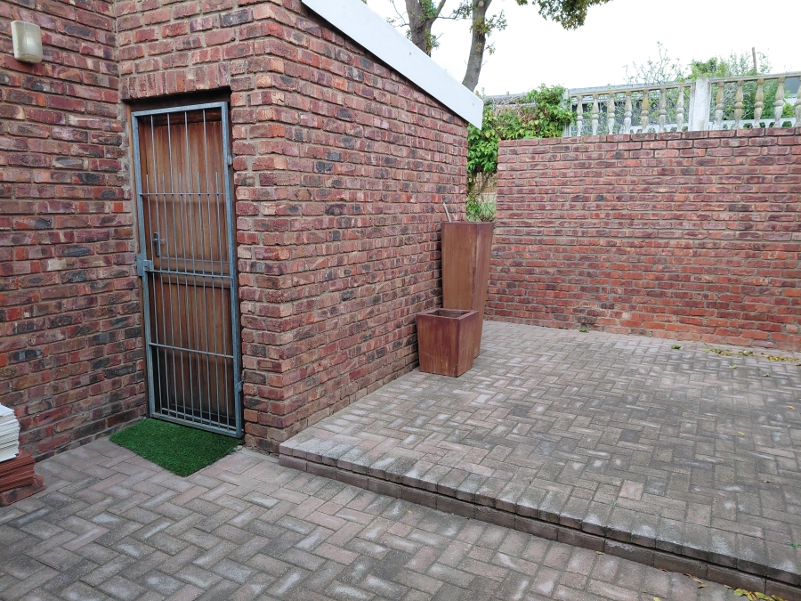 3 Bedroom Property for Sale in Bothasrus Eastern Cape